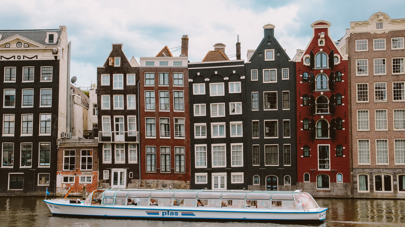 Amsterdam Damrak 2
