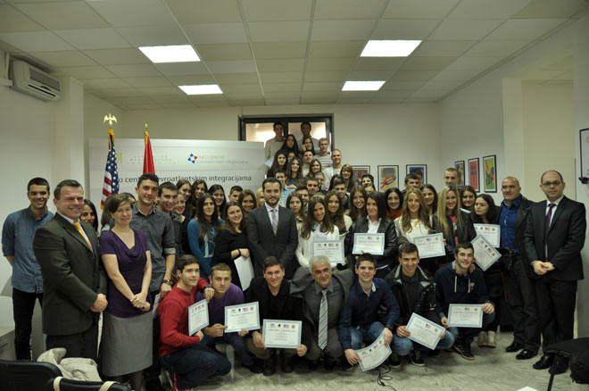 Spona-dodjela-sertifikata-NATO-2